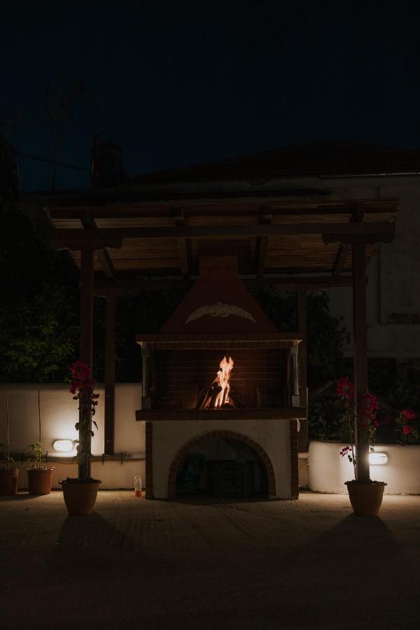 House Of Gardenia Villa Makrirrákhi Exterior foto